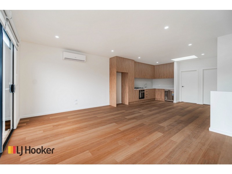 U 10-14/119 Highlander Drive, Craigieburn VIC 3064