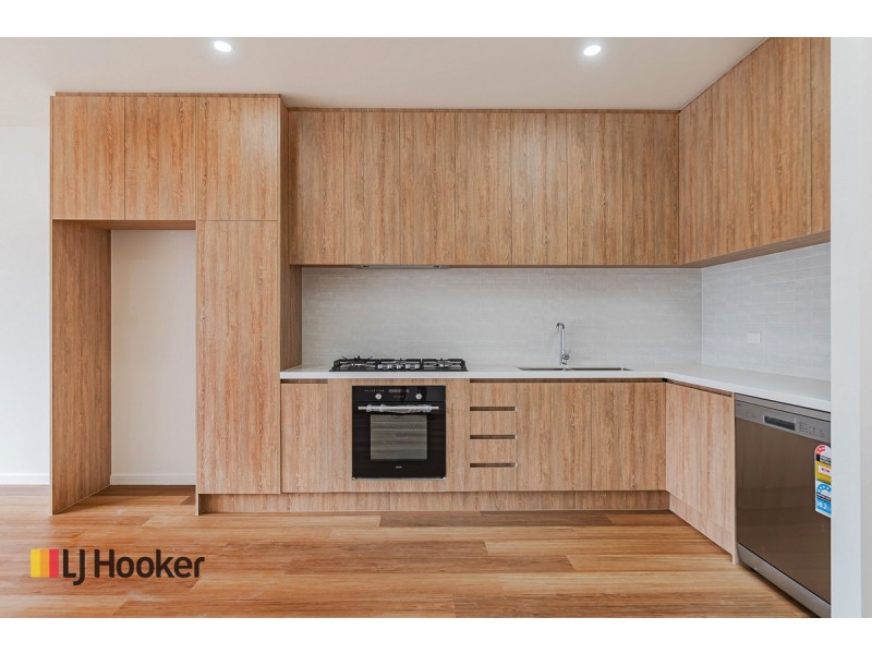 U 10-14/119 Highlander Drive, Craigieburn VIC 3064