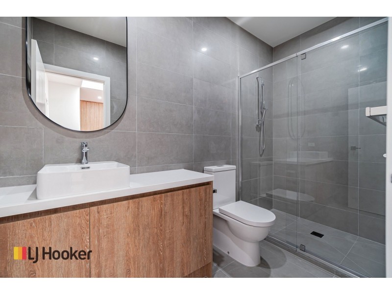 U 10-14/119 Highlander Drive, Craigieburn VIC 3064