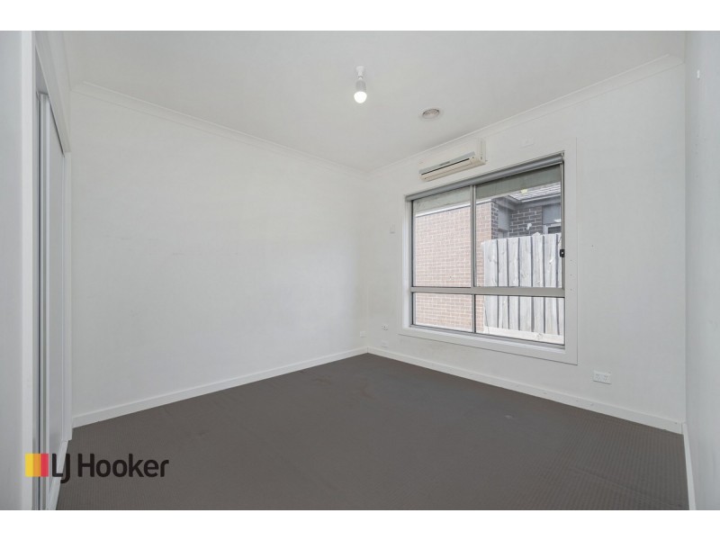 18 Sanctuary Circuit, Beveridge VIC 3753