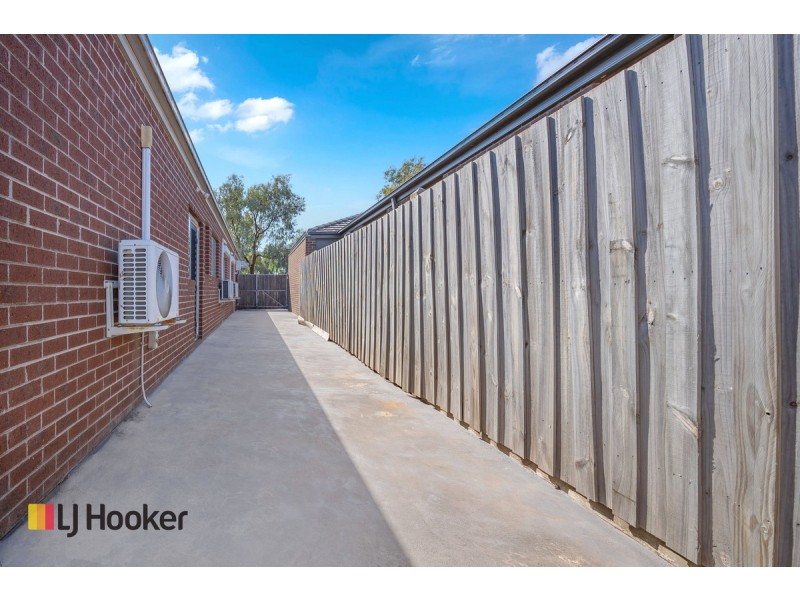 18 Sanctuary Circuit, Beveridge VIC 3753