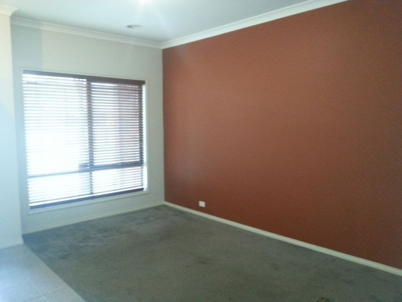 23 Gainsborough Drive, Craigieburn VIC 3064