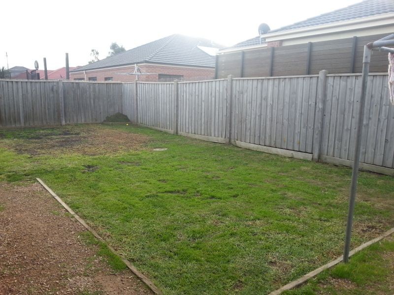 23 Gainsborough Drive, Craigieburn VIC 3064