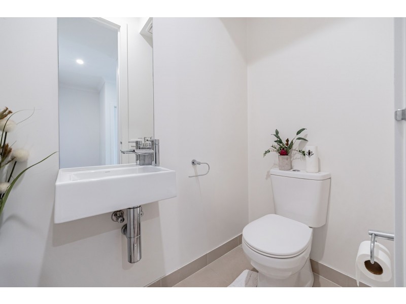 54 Bayano Way, Craigieburn VIC 3064