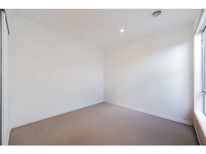 54 Bayano Way, Craigieburn VIC 3064