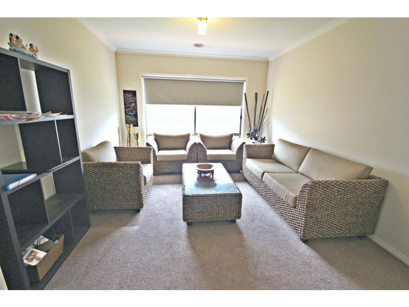 290 Waterview Boulevard, Craigieburn VIC 3064