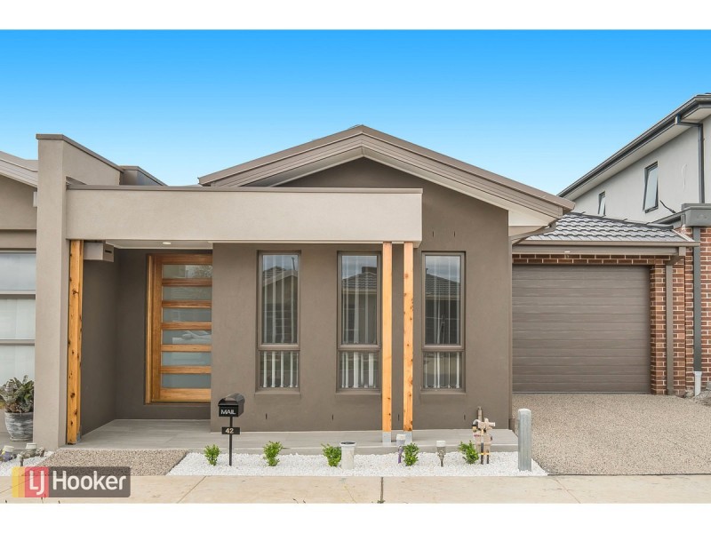 42 Fortitude Drive, Craigieburn VIC 3064