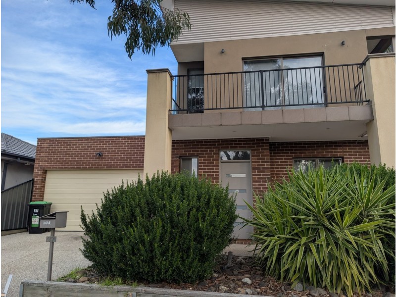 37 Essence Parkway, Craigieburn VIC 3064