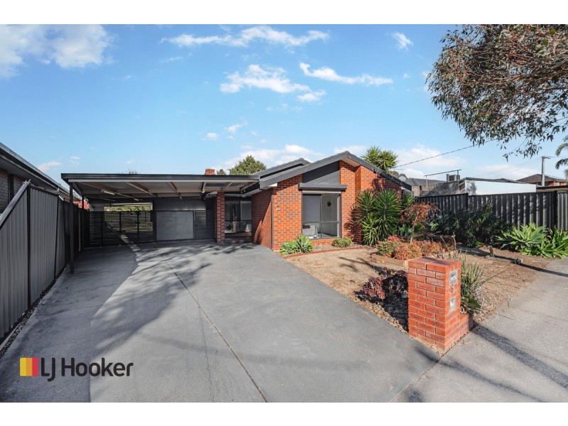 6 Gillingham Crescent, Craigieburn VIC 3064