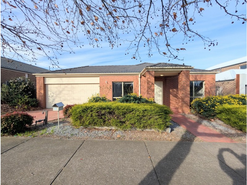 23 Troward Harvey Way, Craigieburn VIC 3064
