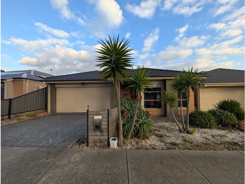 10 Eveline Street, Craigieburn VIC 3064