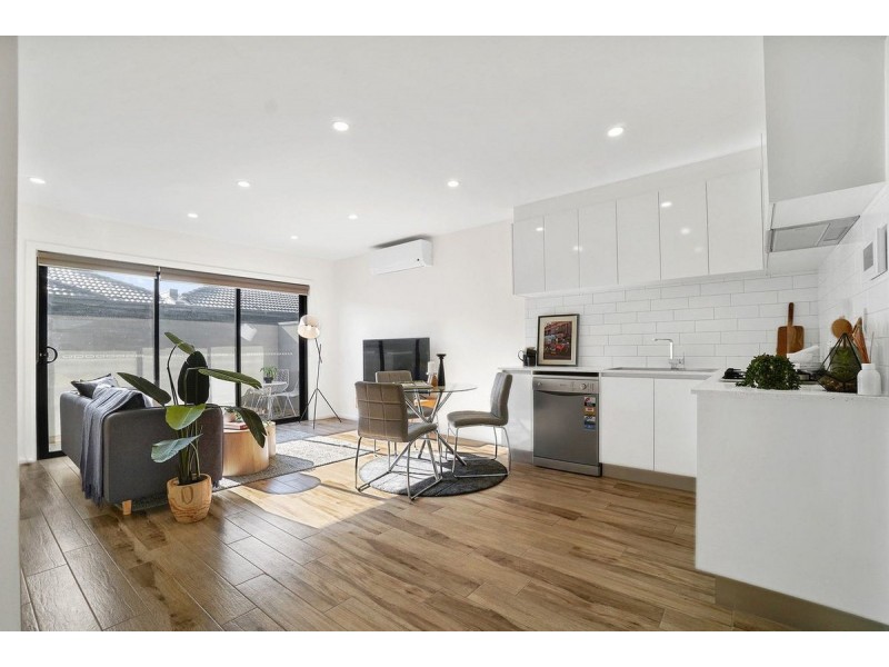 2/107 West Street, Hadfield VIC 3046