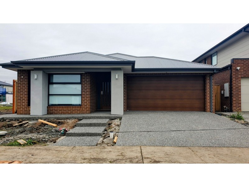 65 Hardwood Grove, Donnybrook VIC 3064