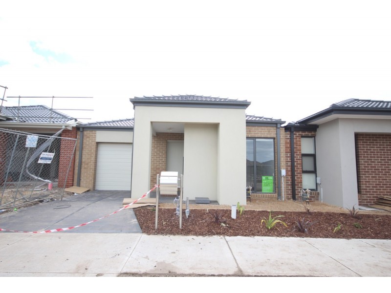 39 Travers Street, Craigieburn VIC 3064