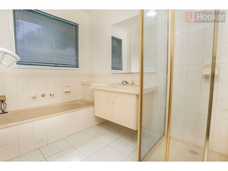 7 Northleigh Avenue, Craigieburn VIC 3064