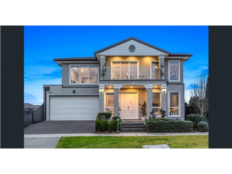 17 Scenery Drive, Craigieburn VIC 3064