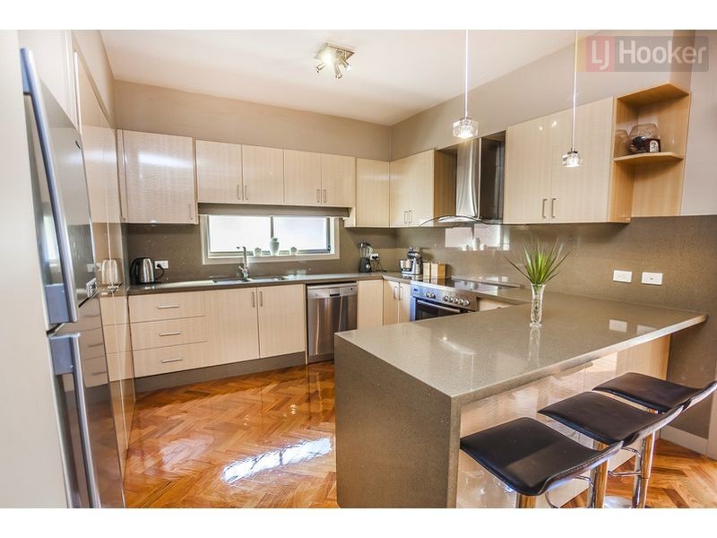 48 Burniston Avenue, Craigieburn VIC 3064