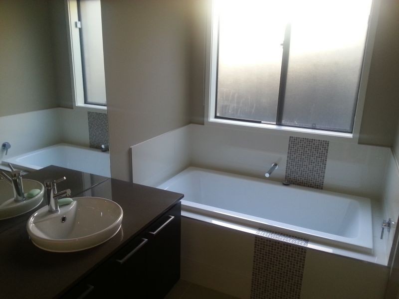 15 Fenland Street, Craigieburn VIC 3064