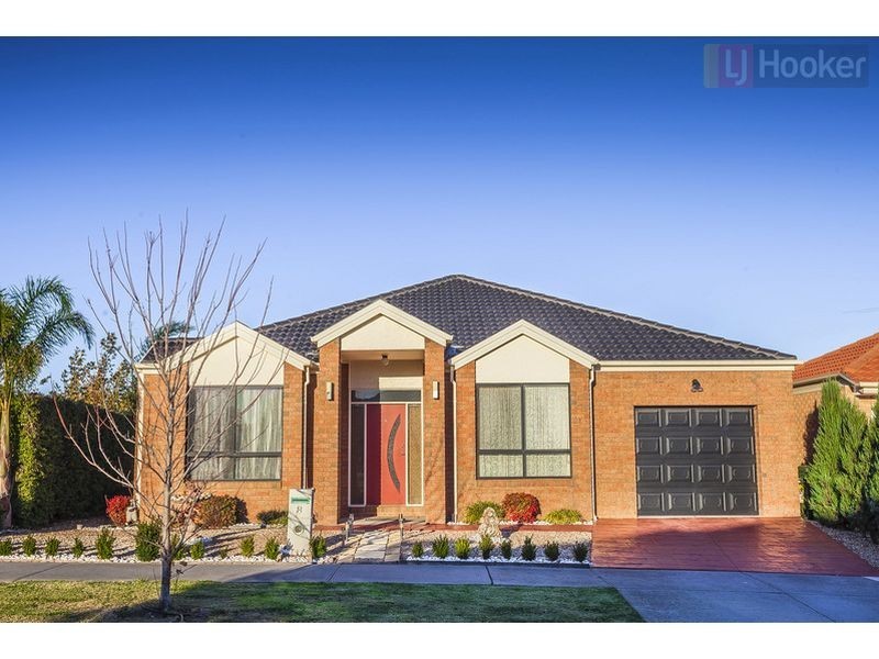 8 Tallarook St, Craigieburn VIC 3064