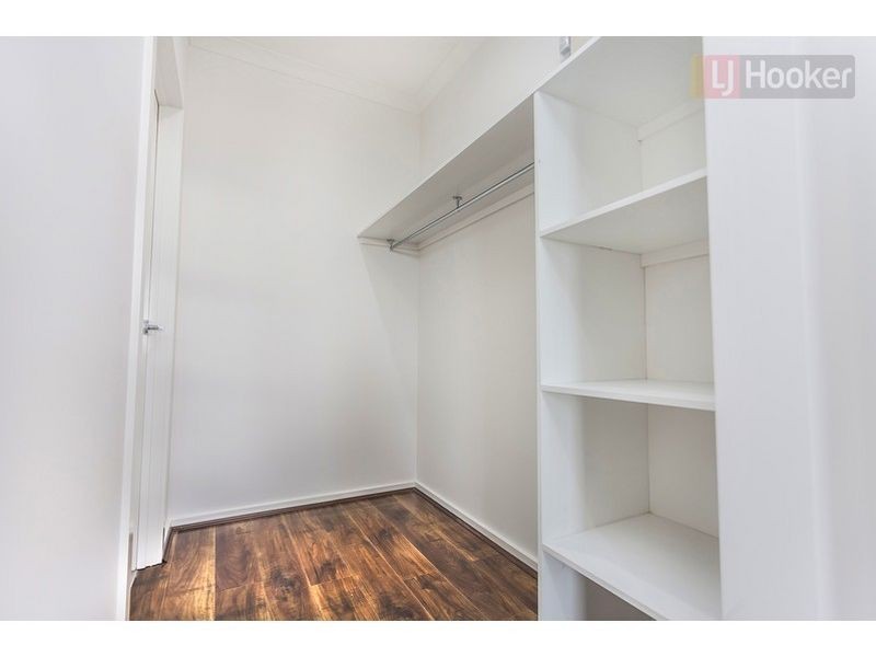 6 Style Way, Craigieburn VIC 3064