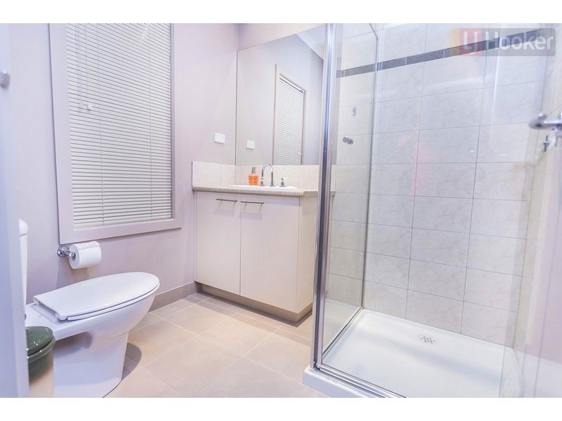 5 Meadow Street, Craigieburn VIC 3064