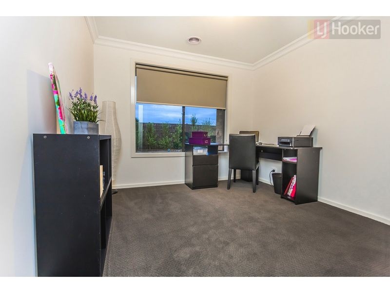 11 Fairhaven Avenue, Beveridge VIC 3753
