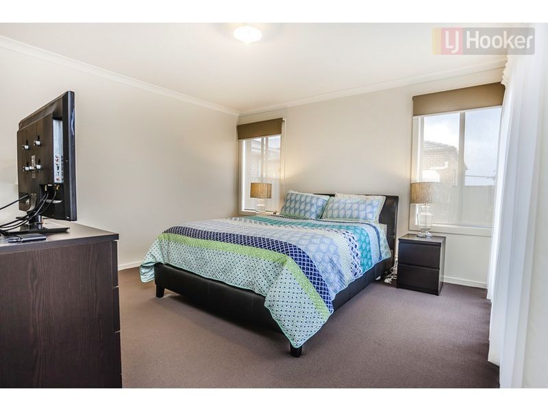 20 Biltmore Crescent, Roxburgh Park VIC 3064