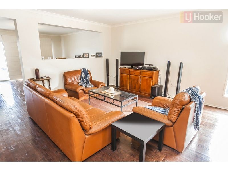 7 Cradle Mountain Drive, Craigieburn VIC 3064