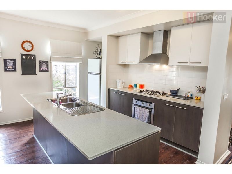 7 Cradle Mountain Drive, Craigieburn VIC 3064