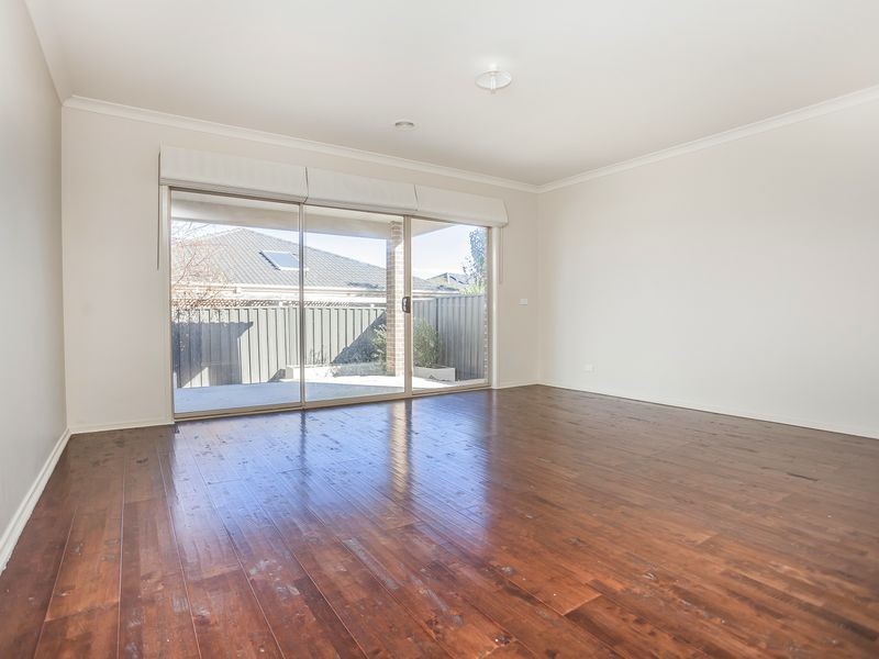 7 Cradle Mountain Drive, Craigieburn VIC 3064