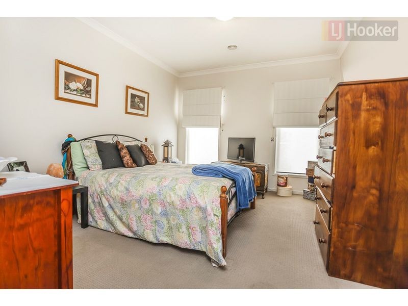 7 Cradle Mountain Drive, Craigieburn VIC 3064