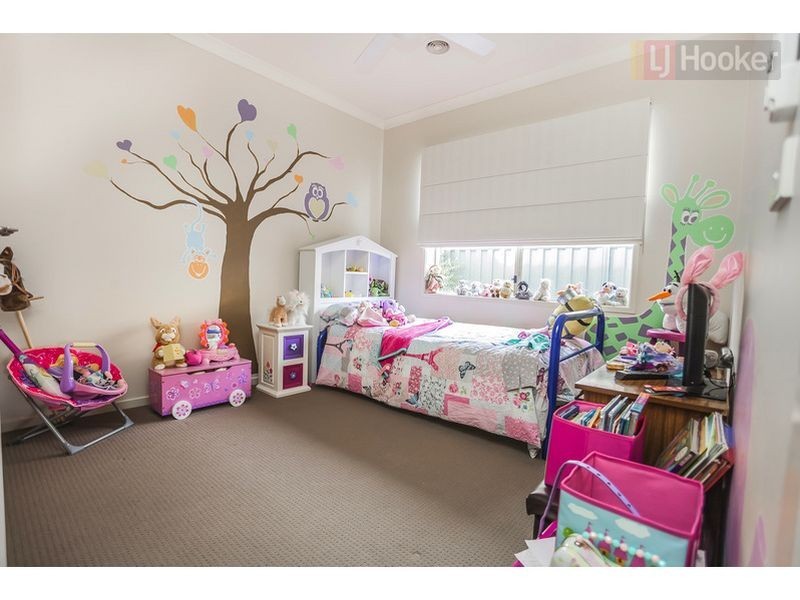 7 Cradle Mountain Drive, Craigieburn VIC 3064