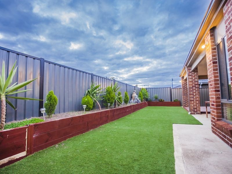 3 Parry Place, Craigieburn VIC 3064