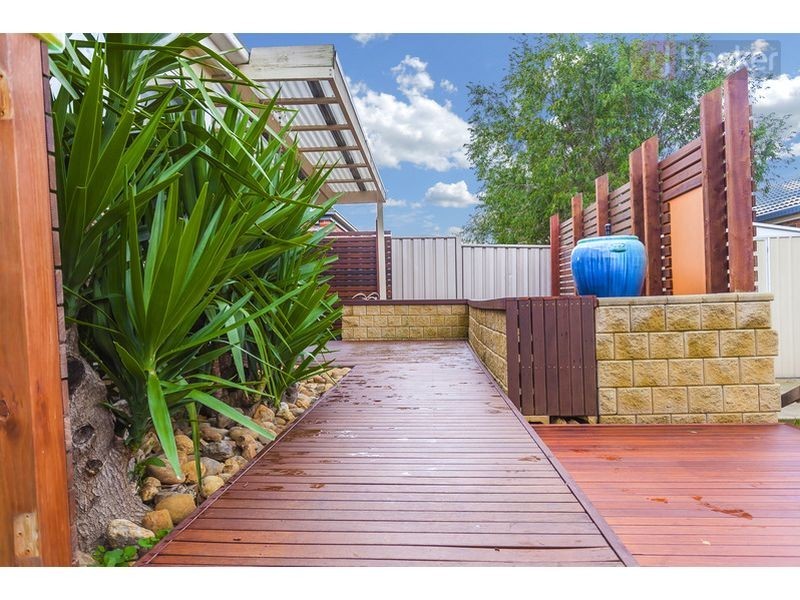 6 Parramatta Walk, Craigieburn VIC 3064