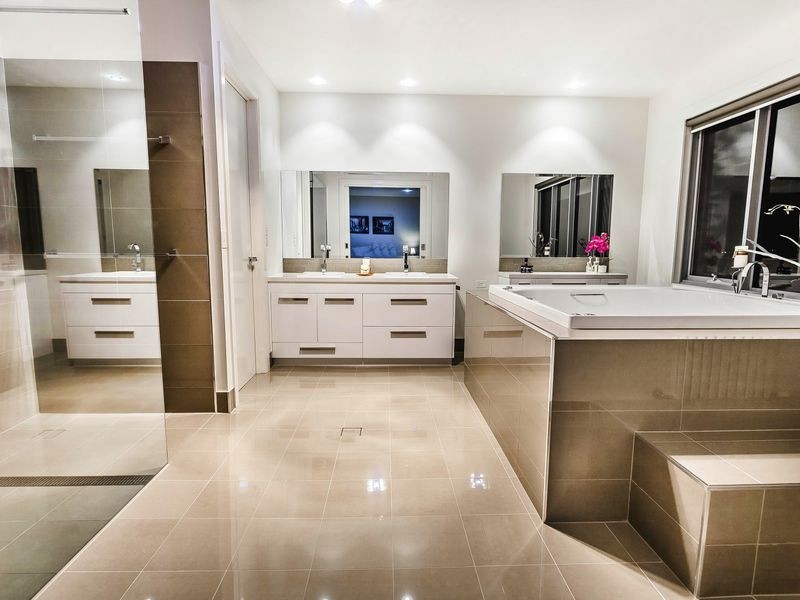 19 Parkside Rise, Craigieburn VIC 3064