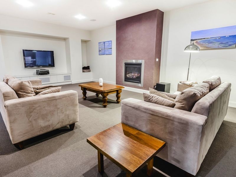 19 Parkside Rise, Craigieburn VIC 3064