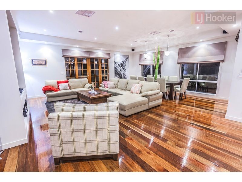 39 Mallard Cct, Craigieburn VIC 3064