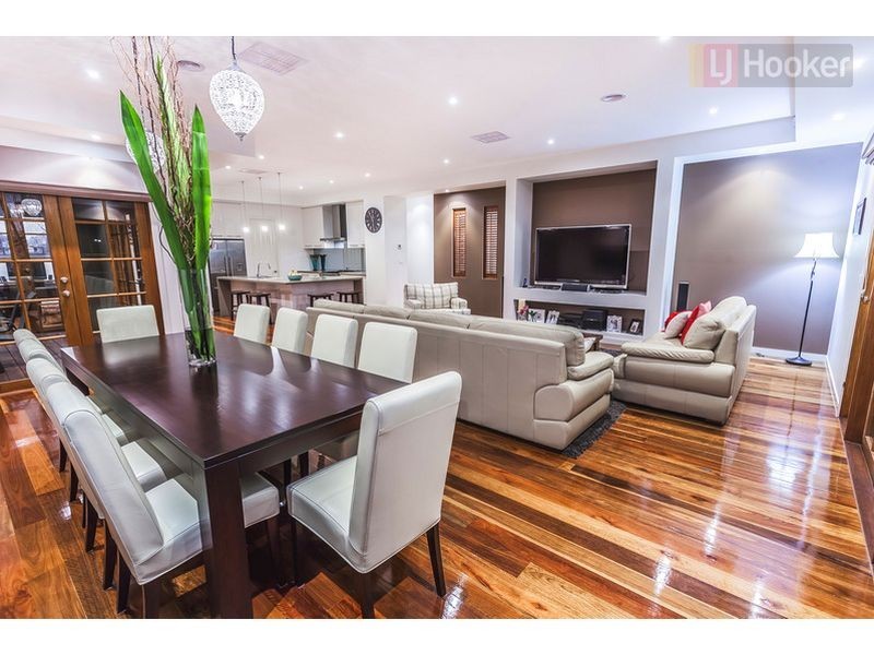 39 Mallard Cct, Craigieburn VIC 3064