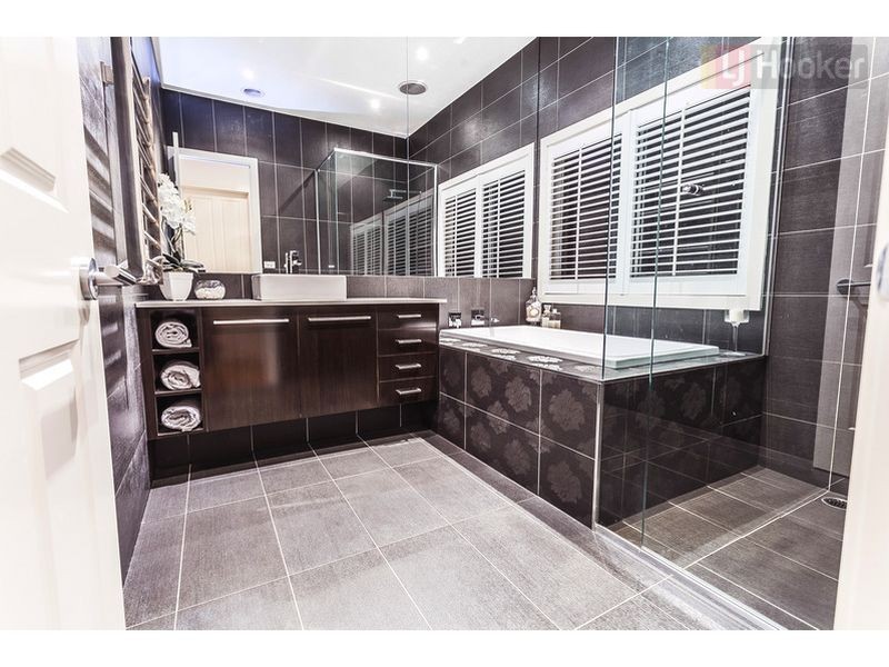 39 Mallard Cct, Craigieburn VIC 3064