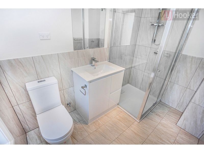 2 Calm Avenue, Craigieburn VIC 3064