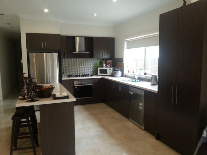 17 Acland St, Craigieburn VIC 3064