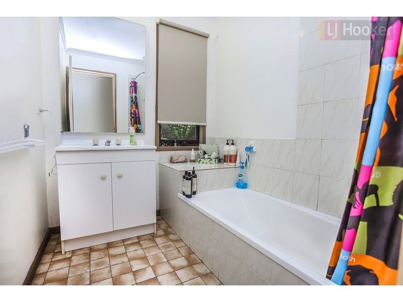 7 Crawley Court, Craigieburn VIC 3064