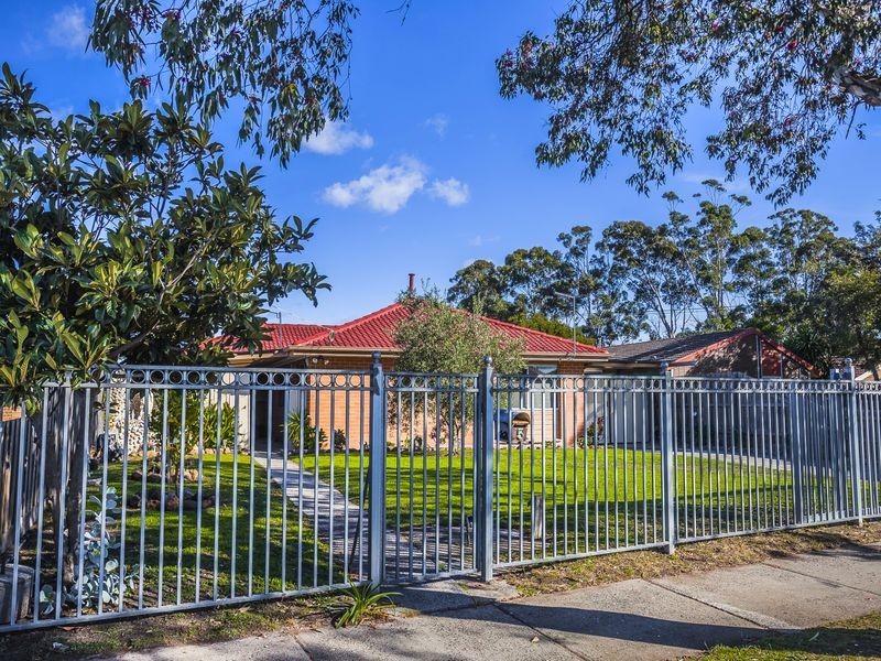 5 Allendale Court, Meadow Heights VIC 3048