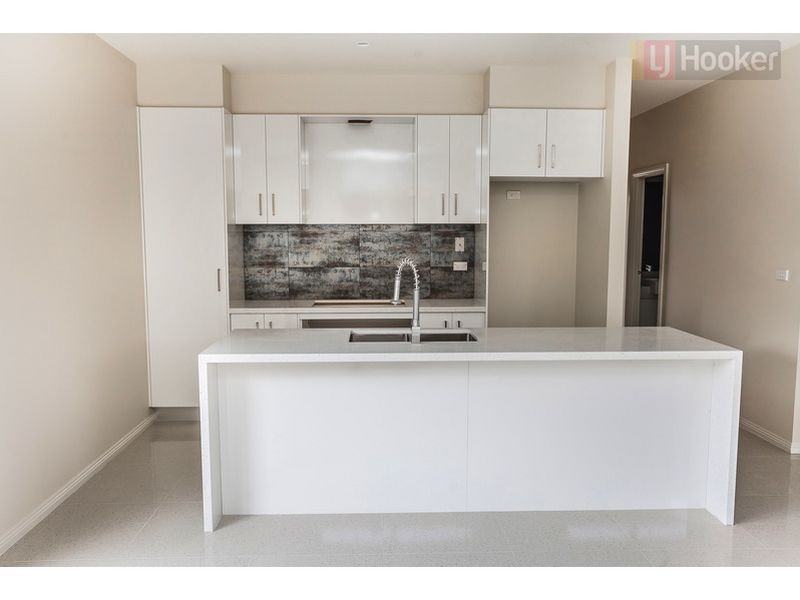 2 Rappel Street, Greenvale VIC 3059