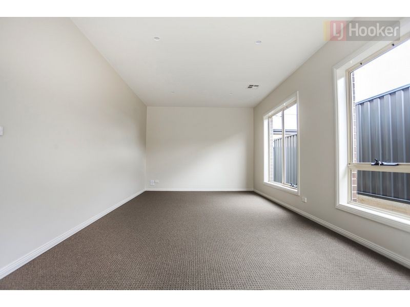 2 Rappel Street, Greenvale VIC 3059