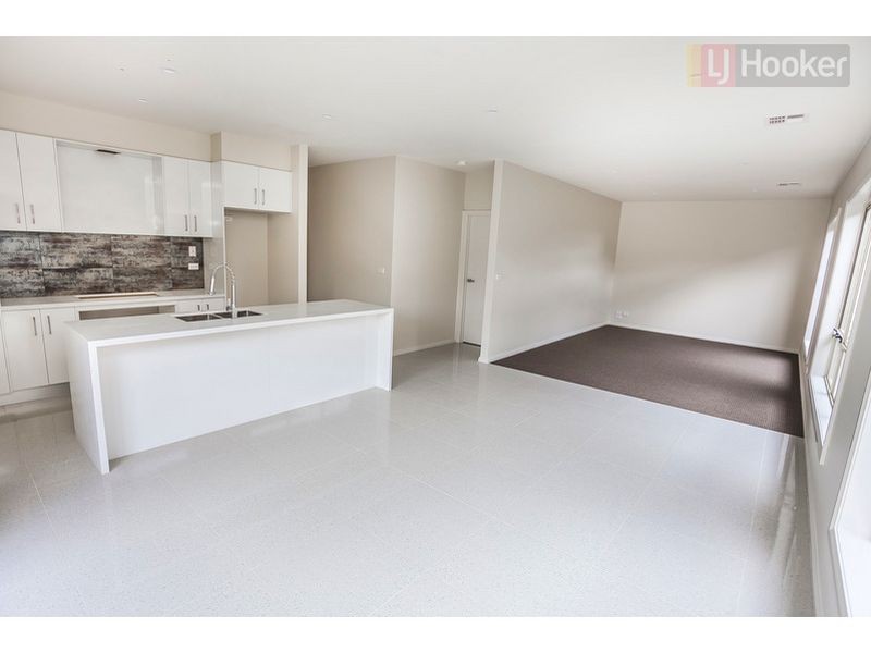 2 Rappel Street, Greenvale VIC 3059