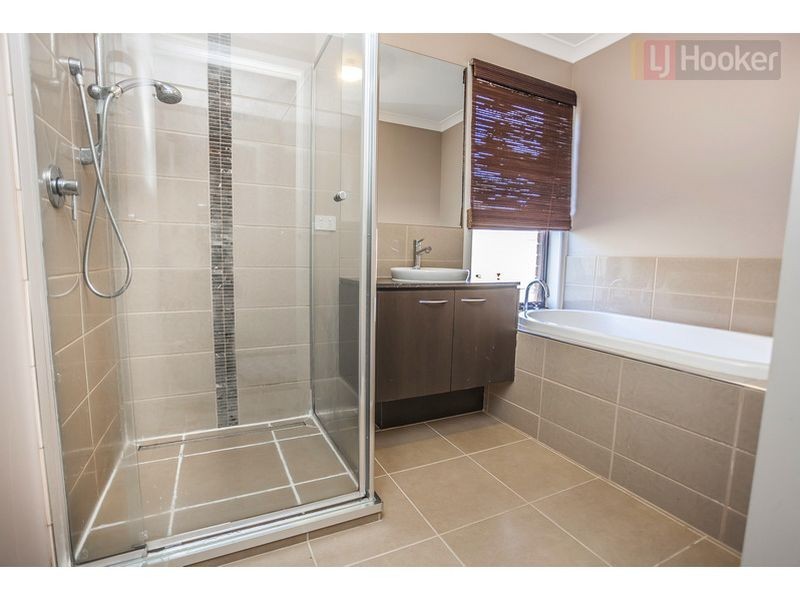 113 Serenity Way, Craigieburn VIC 3064