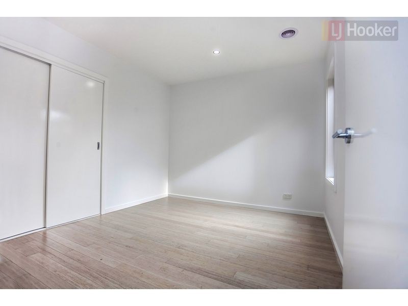 27 Travers Street, Craigieburn VIC 3064