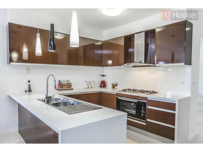 34 Villandry Street, Roxburgh Park VIC 3064