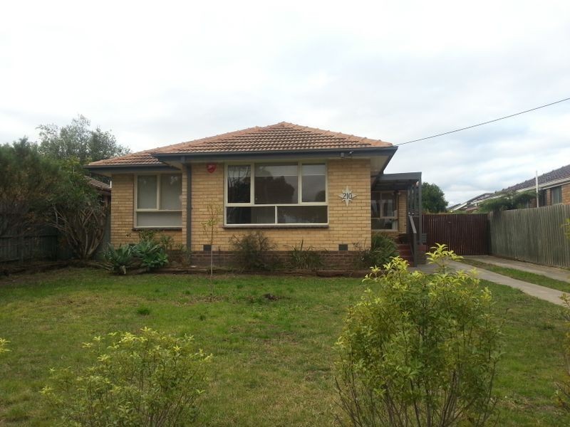210 Craigieburn Rd, Craigieburn VIC 3064